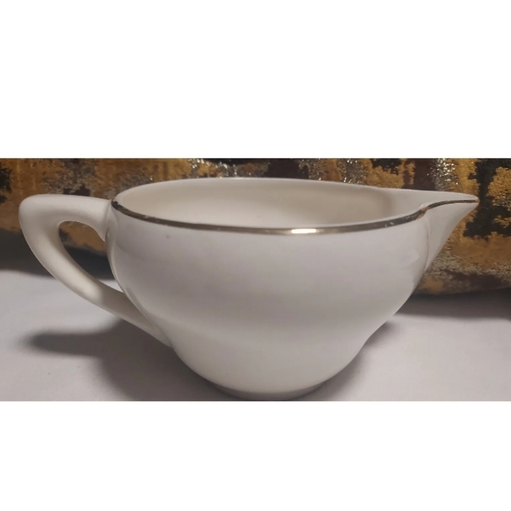 Vintage Bakerite Creamer Warranted 22k GOLD - Picture 5 of 11